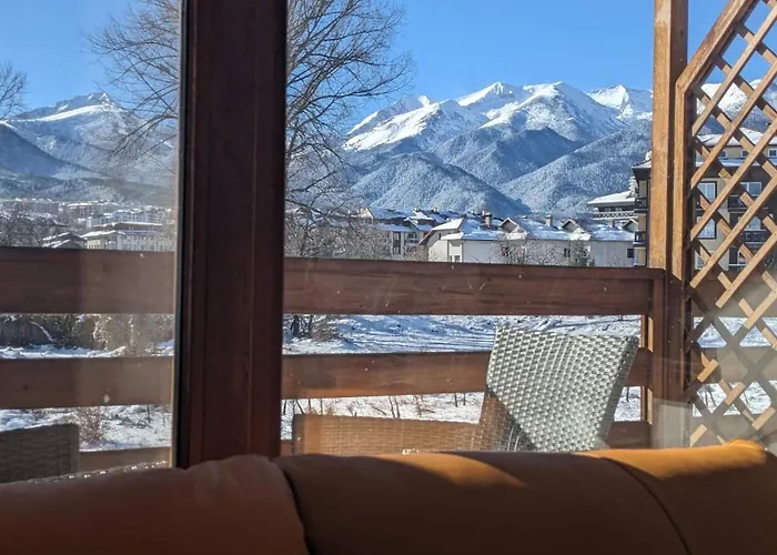 Sapphire Mountain 1 * 班斯科