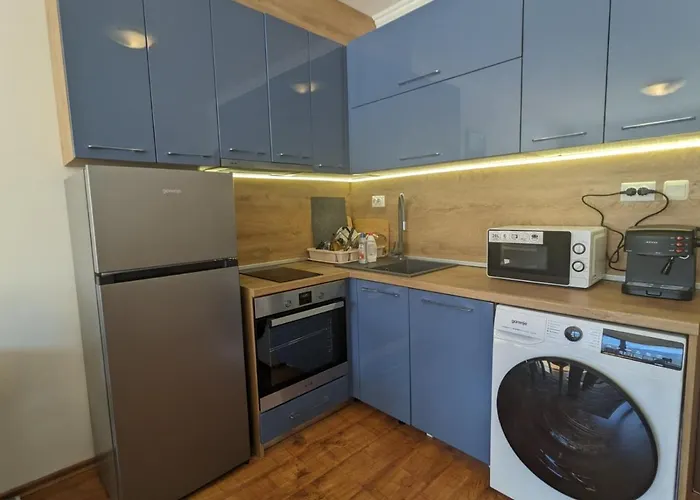 Sapphire Mountain 1 公寓