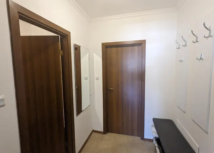 Sapphire Mountain 1 *